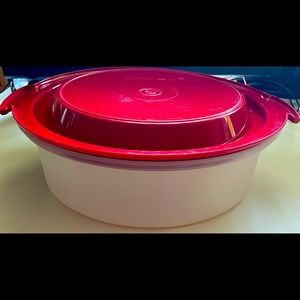 COPY - Vintage Tupperware Round Pie or Cupcake Keeper, 12-Inch, Sheer Bright Red